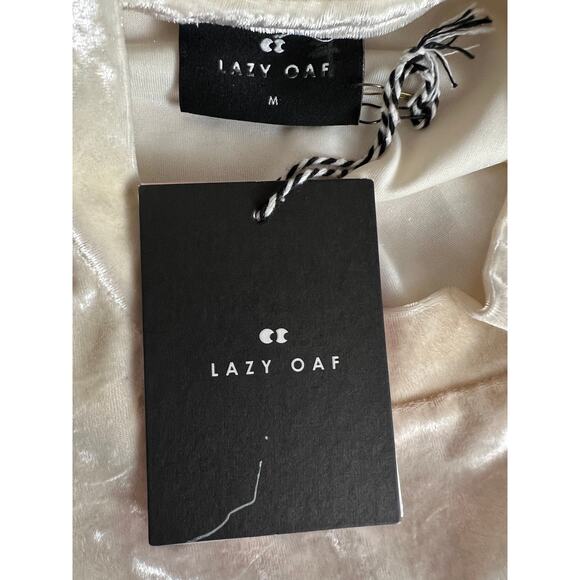 NWT Lazy Oaf Dragon T-Shirt with Pink Dragon Embroidered on a Cream Velvet Sz M - Picture 5 of 7